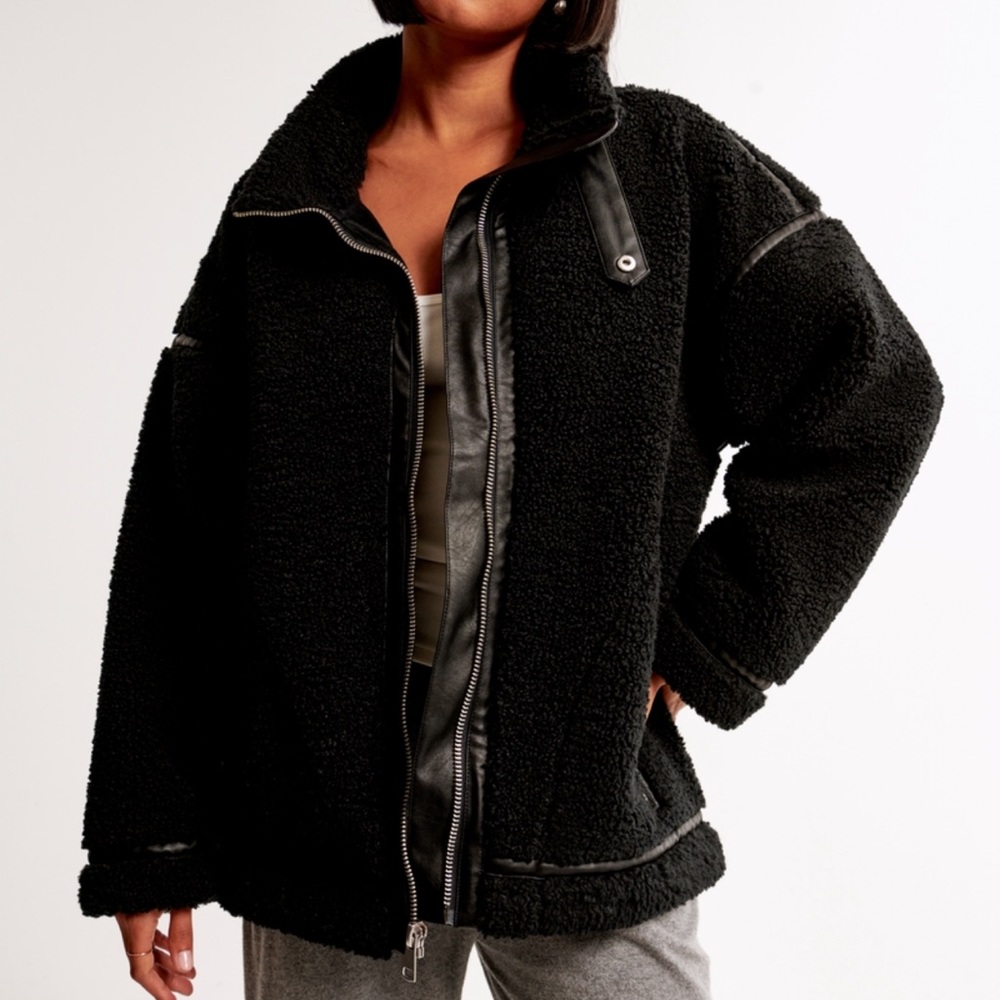 Abercrombie Contrast Trim Sherpa Aviator Jacket